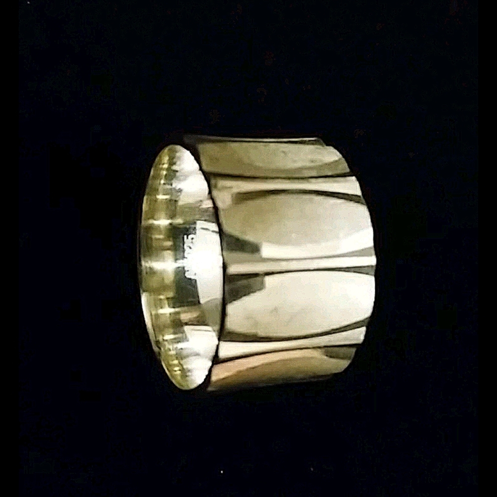 925 Sterling Silver Wide Ring/Band ~7-7.25 size